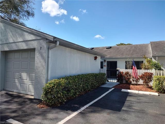 9571  Green Cypress  LN, Fort Myers, FL 33905