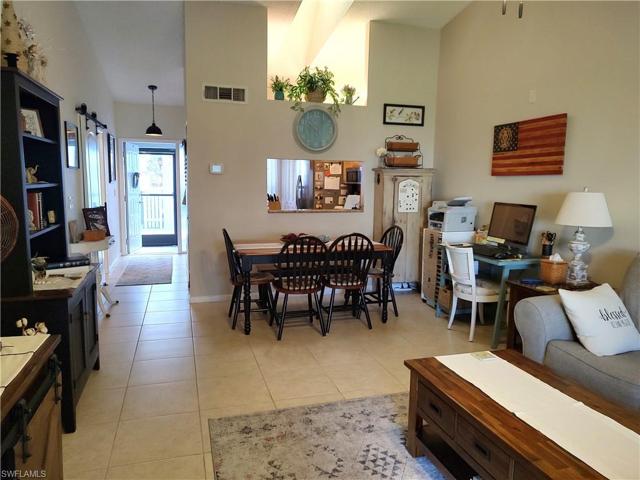 9571  Green Cypress  LN, Fort Myers, FL 33905