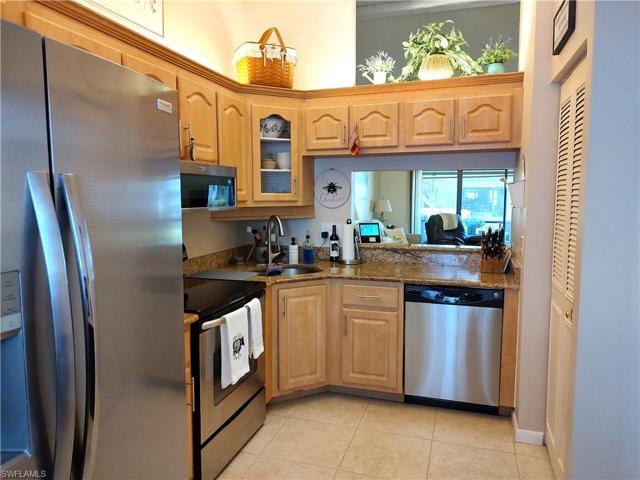 9571  Green Cypress  LN, Fort Myers, FL 33905