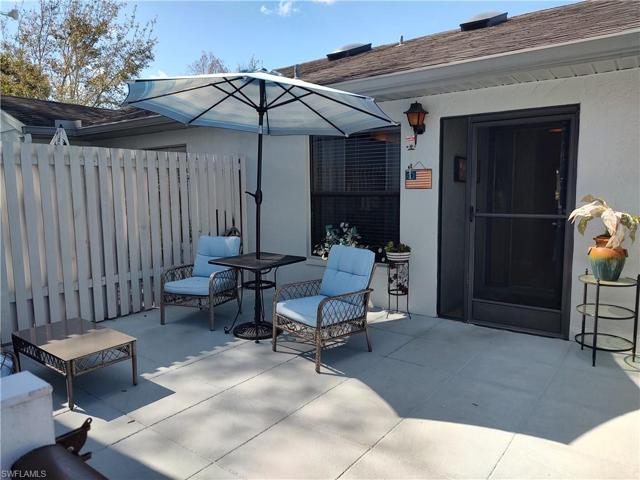 9571  Green Cypress  LN, Fort Myers, FL 33905