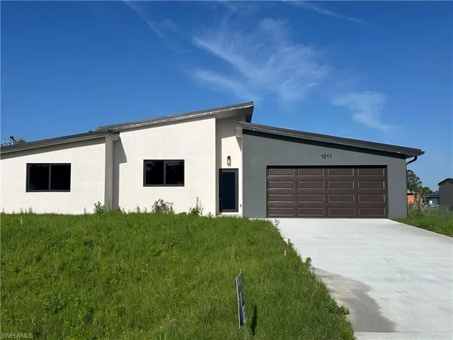 1011 State Ave, Lehigh Acres, Florida 33972