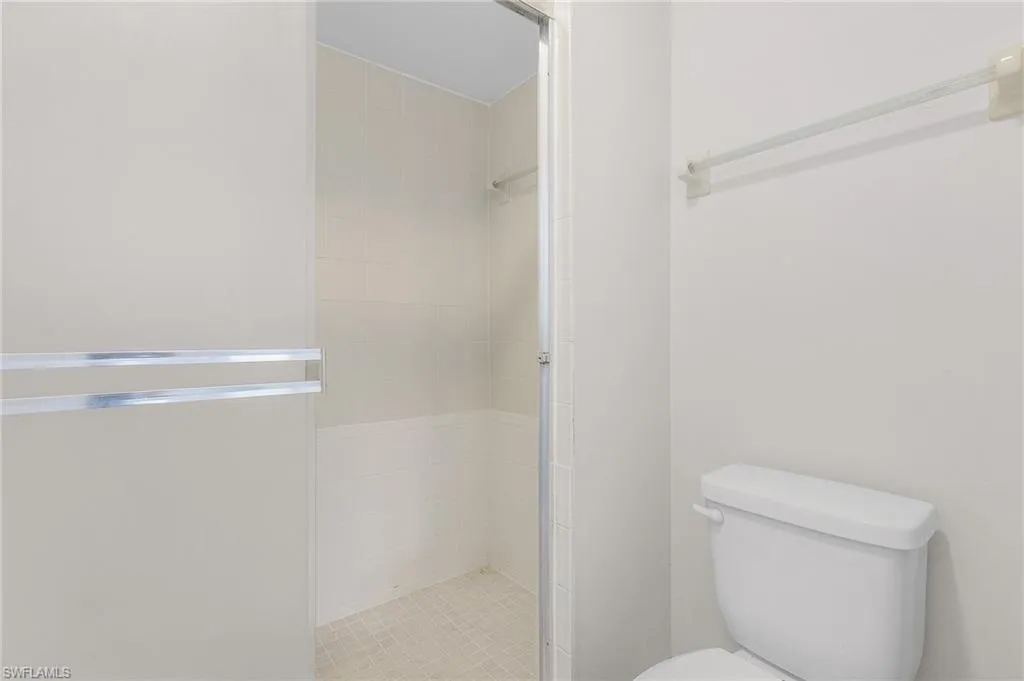 11653 Pointe Circle DR, Fort Myers, FL 33908,224072212