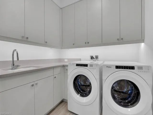 4810 Pelican Colony Blvd 304, Bonita Springs, Florida 34134