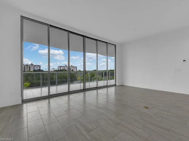 4810 Pelican Colony Blvd 304, Bonita Springs, Florida 34134