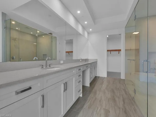 4810 Pelican Colony Blvd 304, Bonita Springs, Florida 34134