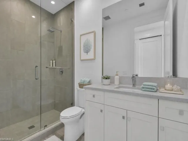4810 Pelican Colony Blvd 304, Bonita Springs, Florida 34134