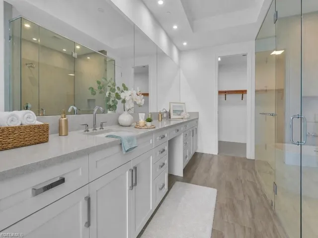 4810 Pelican Colony Blvd 304, Bonita Springs, Florida 34134