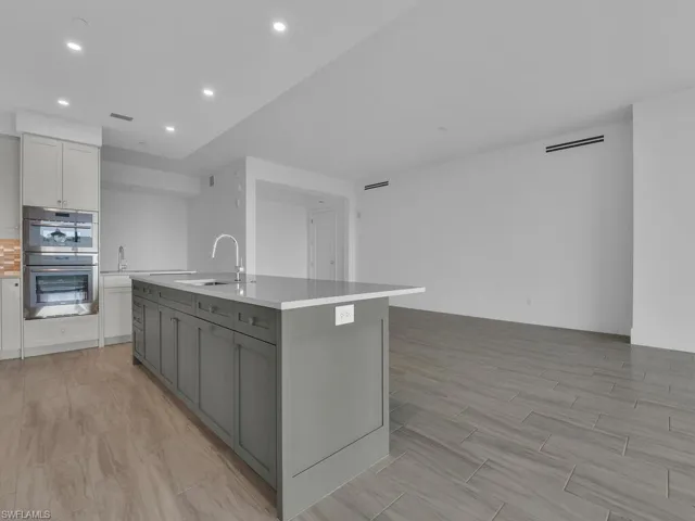 4810 Pelican Colony Blvd 304, Bonita Springs, Florida 34134