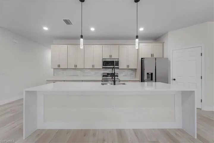 4749 Myrtle Beach Dr, Sebring, Florida 33872