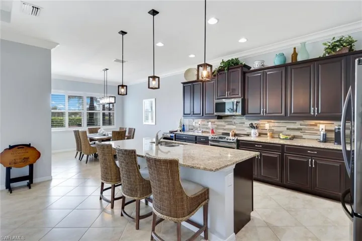 2994 Sunset Pointe Cir, Cape Coral Fl 33914
