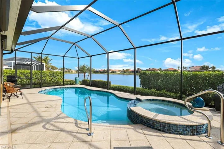 2994 Sunset Pointe Cir, Cape Coral Fl 33914