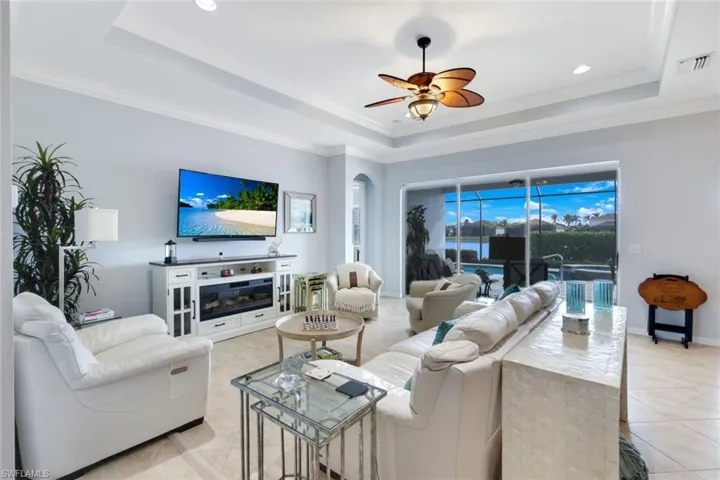 2994 Sunset Pointe Cir, Cape Coral Fl 33914
