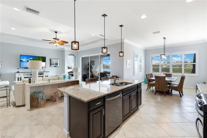 2994 Sunset Pointe Cir, Cape Coral Fl 33914