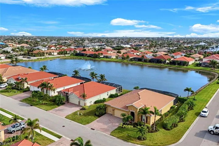 2994 Sunset Pointe Cir, Cape Coral Fl 33914