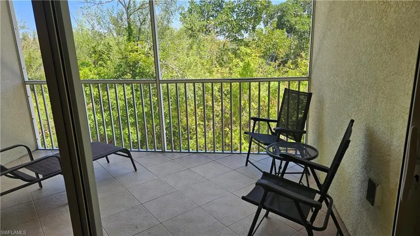 14501  Abaco Lakes  DR, Fort Myers, FL 33908