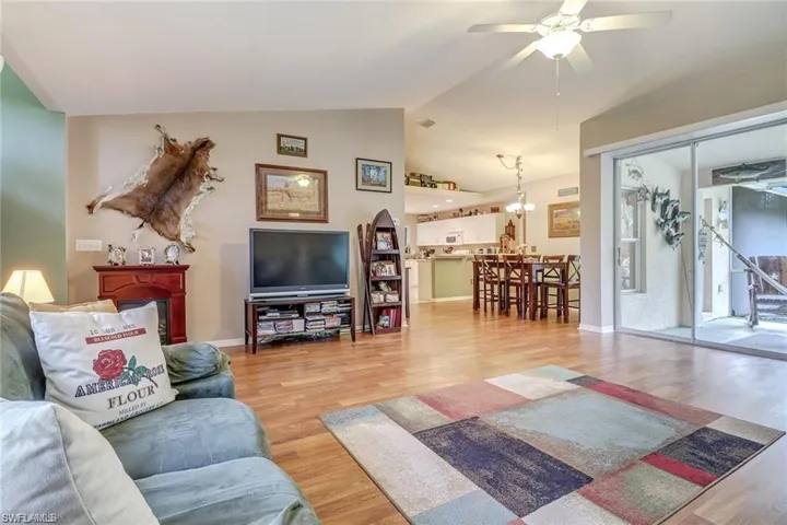 4070 10th Ave Se, Naples, Florida 34117
