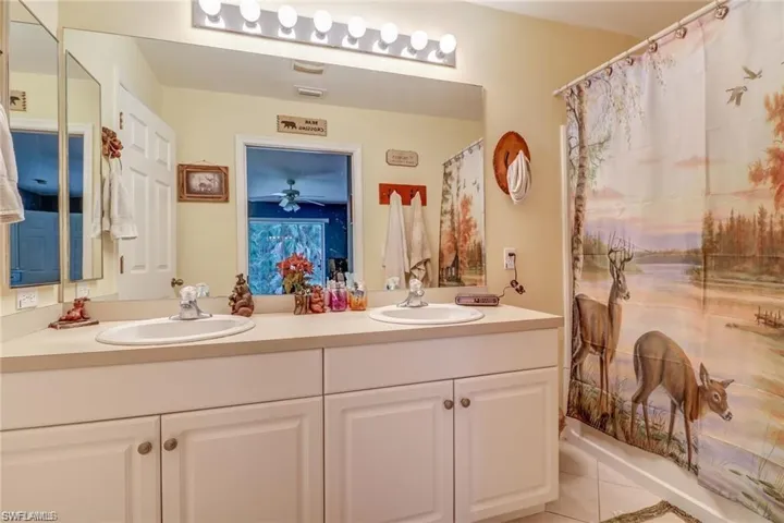 4070 10th Ave Se, Naples, Florida 34117