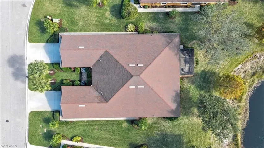 3717 Pino Vista Way, Estero, Florida 33928