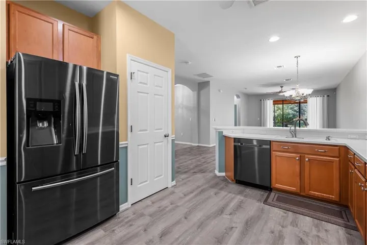 3717 Pino Vista Way, Estero, Florida 33928