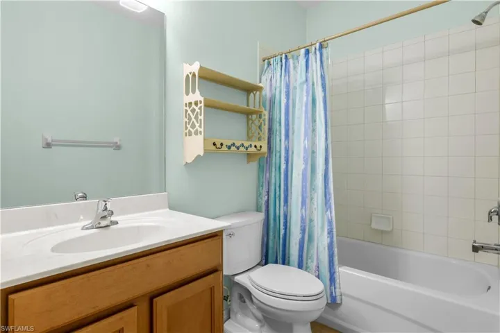 3717 Pino Vista Way, Estero, Florida 33928