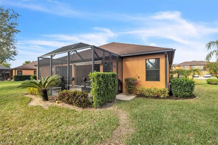 3717 Pino Vista Way, Estero, Florida 33928