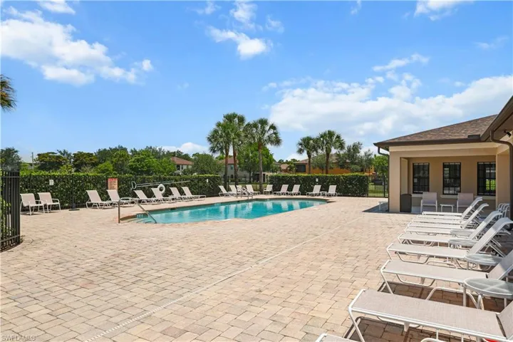 3717 Pino Vista Way, Estero, Florida 33928