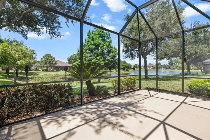 3717 Pino Vista Way, Estero, Florida 33928