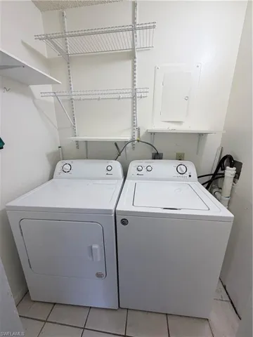 12636 Kenwood Ln B, Fort Myers, Florida 33907