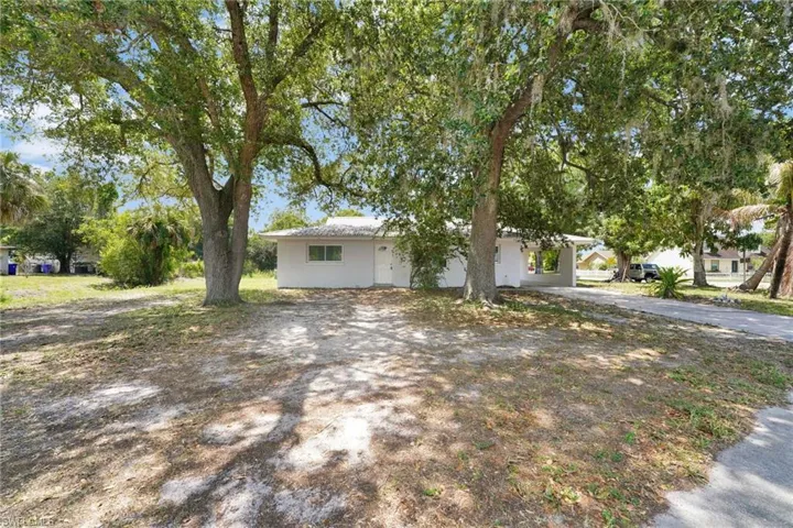 4800 Zana Dr, Fort Myers, Florida 33905