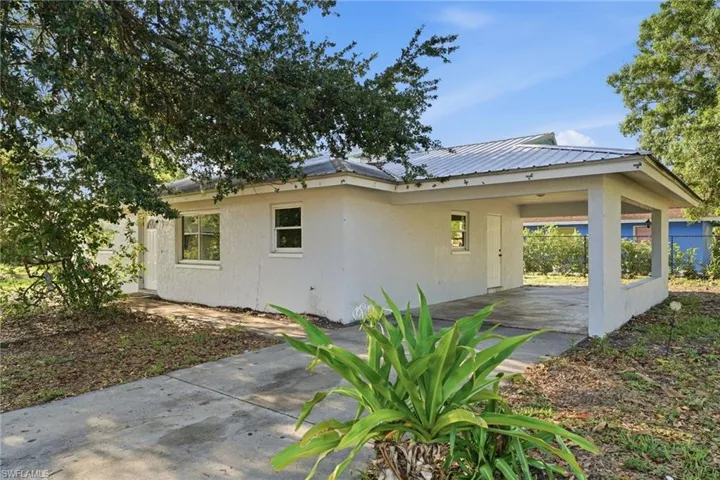 4800 Zana Dr, Fort Myers, Florida 33905
