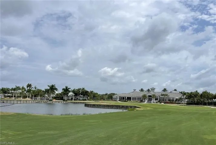 From the18th Fairway headed to the green and Clubhouse beyone