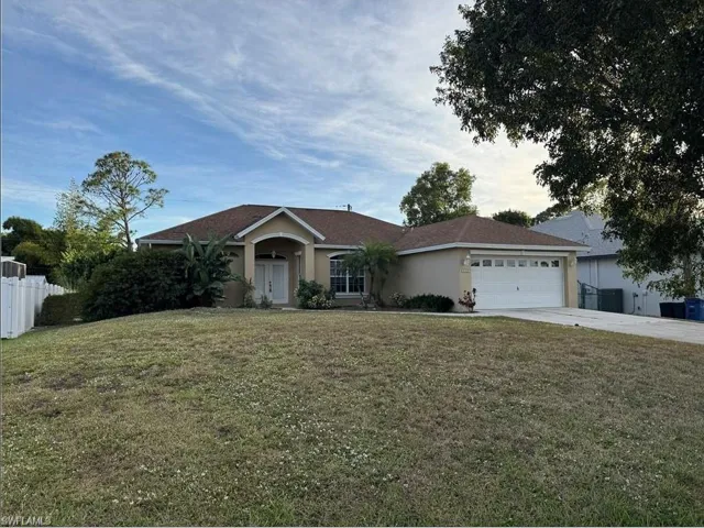 4649 Santiago Ln, Bonita Springs, Florida 34134