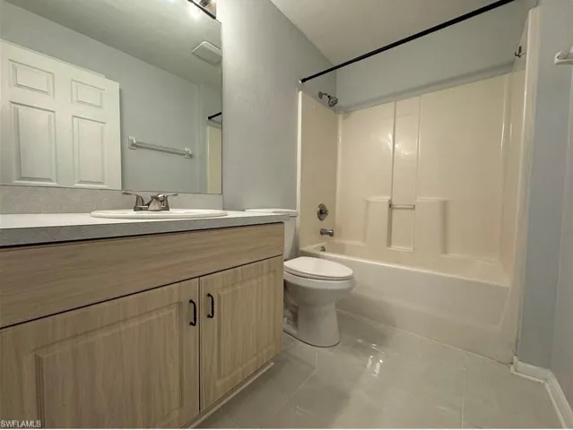 4649 Santiago Ln, Bonita Springs, Florida 34134