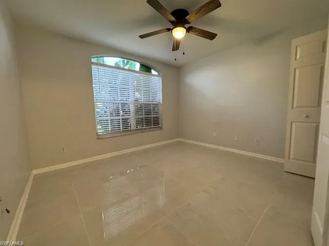 4649 Santiago Ln, Bonita Springs, Florida 34134