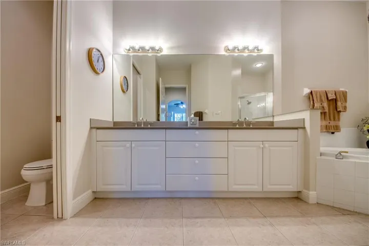5912  Tarpon Gardens  CIR, Cape Coral, FL 33914