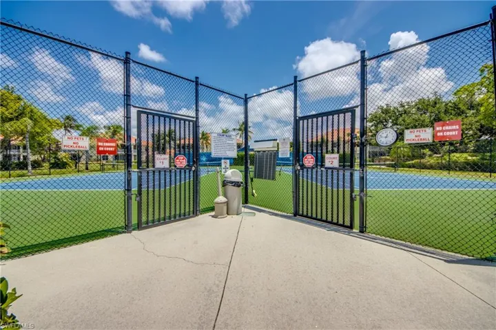 5912  Tarpon Gardens  CIR, Cape Coral, FL 33914