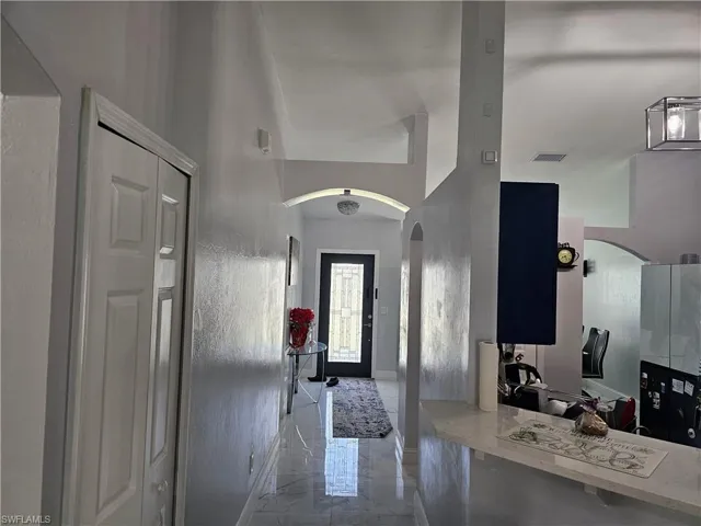 818 Albert Ave, Lehigh Acres, Florida 33971