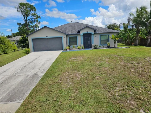 818 Albert Ave, Lehigh Acres, Florida 33971