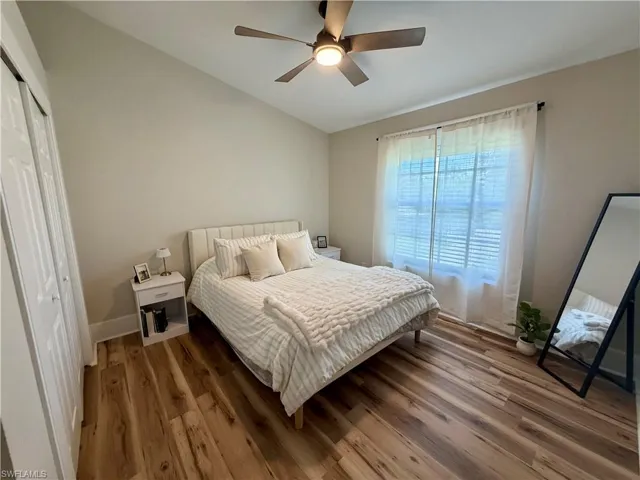 Upstairs Bedroom #2