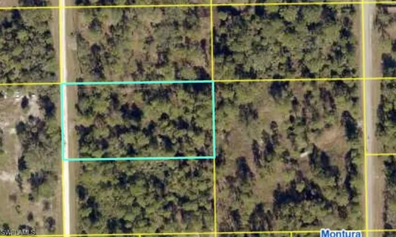 Aerial view of property's location featuring property boundaries highlighted