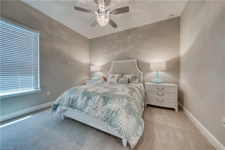3864 Barque CT, NAPLES FL 34120