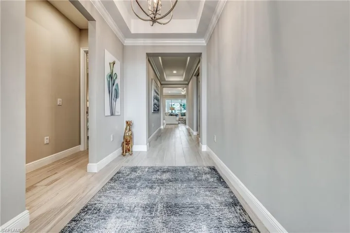3864 Barque CT, NAPLES FL 34120