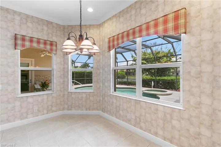 10268  Avonleigh  DR, Bonita Springs, FL 34135