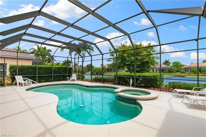 10268  Avonleigh  DR, Bonita Springs, FL 34135