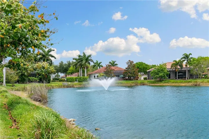 10268  Avonleigh  DR, Bonita Springs, FL 34135