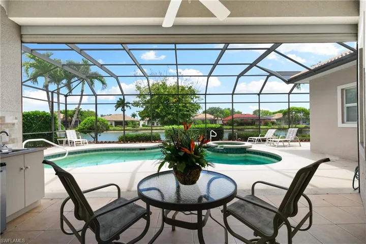 10268  Avonleigh  DR, Bonita Springs, FL 34135