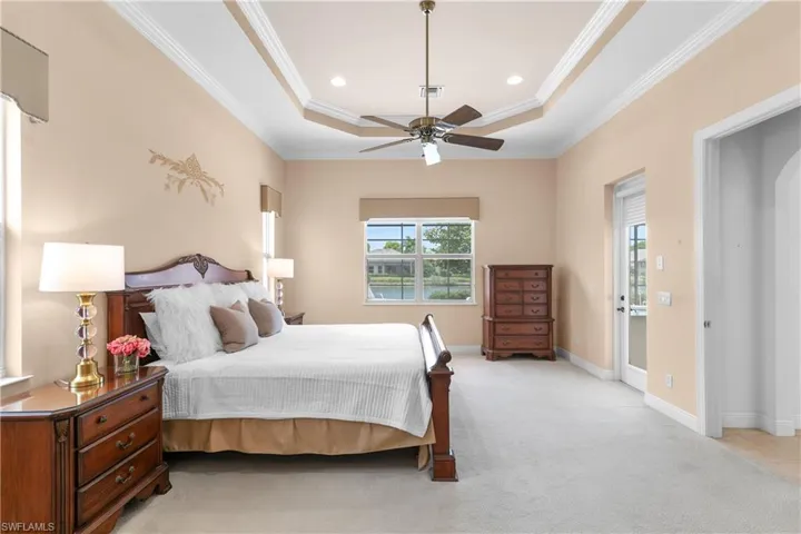 10268  Avonleigh  DR, Bonita Springs, FL 34135