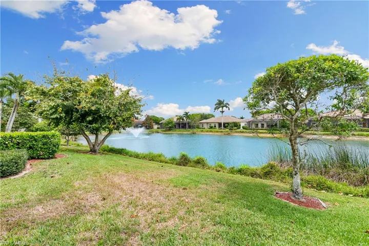 10268  Avonleigh  DR, Bonita Springs, FL 34135