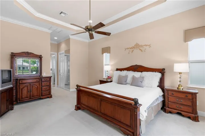 10268  Avonleigh  DR, Bonita Springs, FL 34135