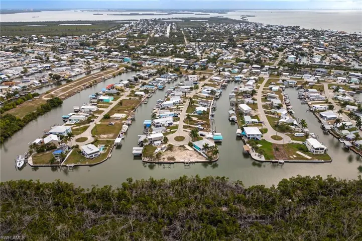 View of property location and neighborhood